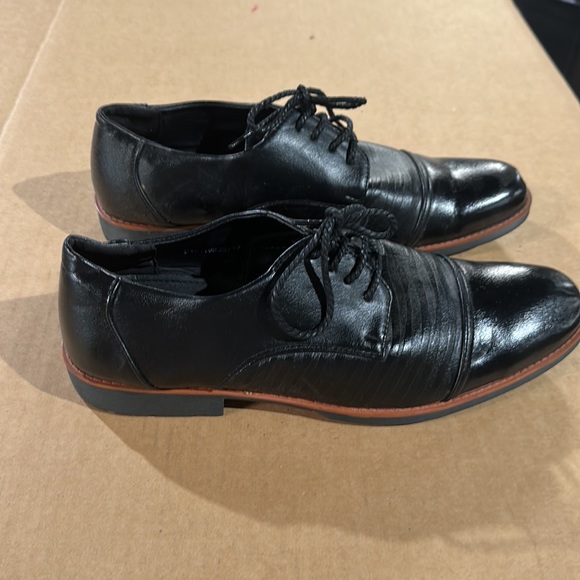 Men’s shoes